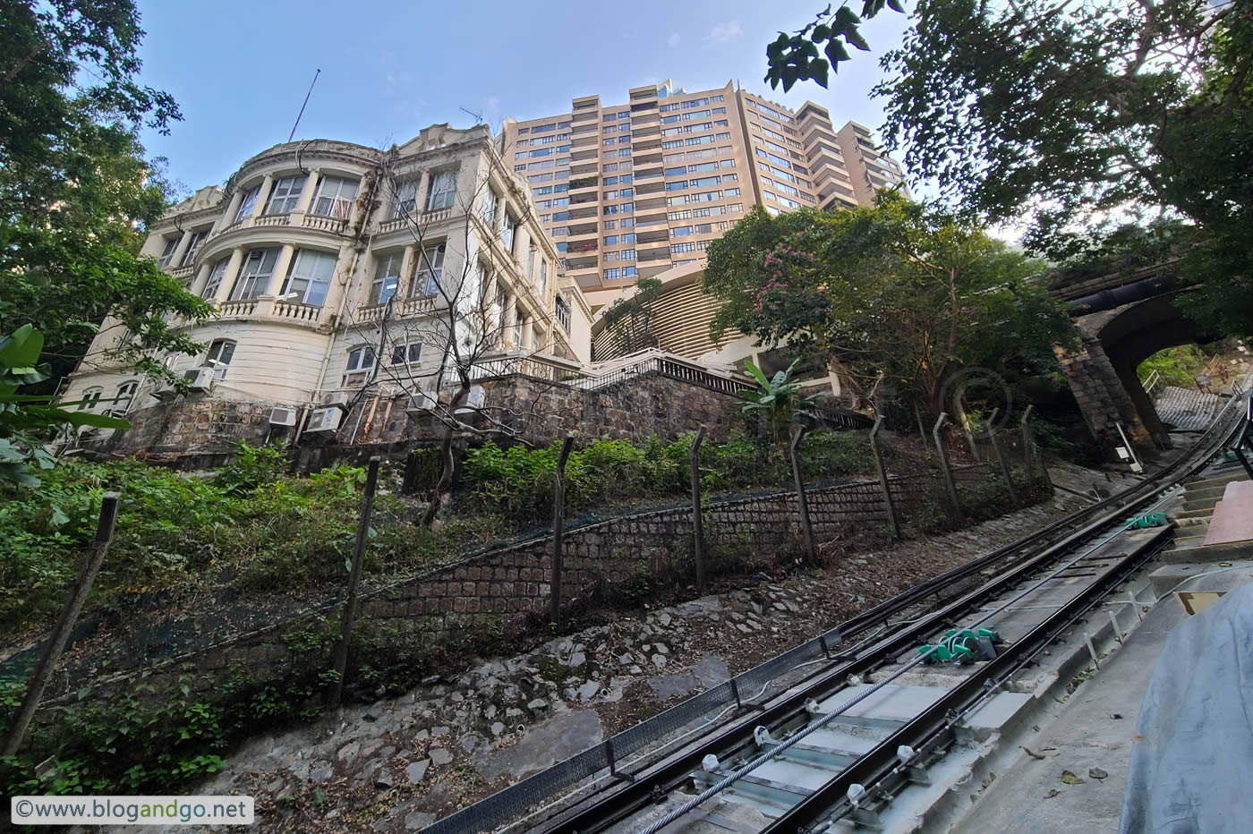 Bowen Road to Central - Ex-Commodore's House and Peak Tramline